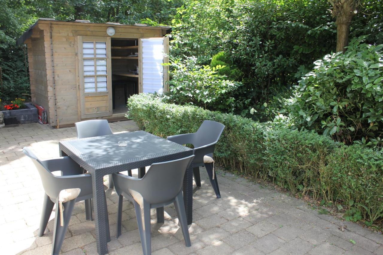 Sfeervolle Chalet Met Terras, H14 De Veldkamp, Epe, Voor 4 Personen Exterior foto